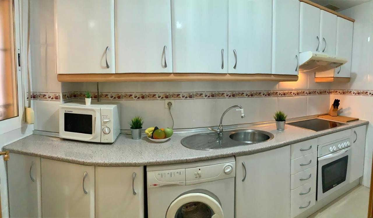 Apartamento De 2 Dormitorios, Gran Terraza, Vistas Al Mar Cerca Playa Carvajal Benalmádena Buitenkant foto