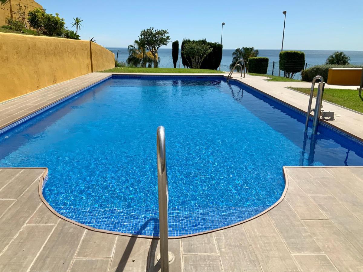 Apartamento De 2 Dormitorios, Gran Terraza, Vistas Al Mar Cerca Playa Carvajal Benalmádena Buitenkant foto