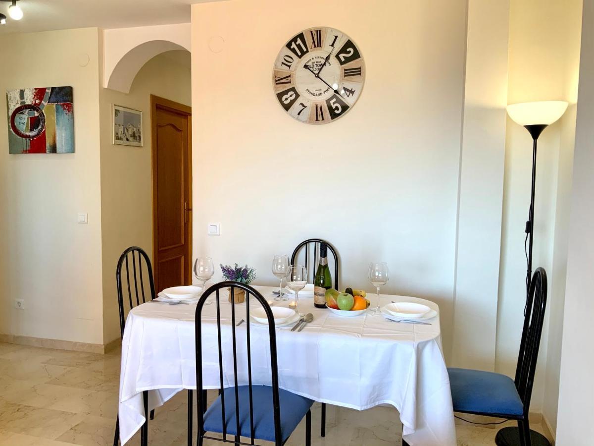 Apartamento De 2 Dormitorios, Gran Terraza, Vistas Al Mar Cerca Playa Carvajal Benalmádena Buitenkant foto
