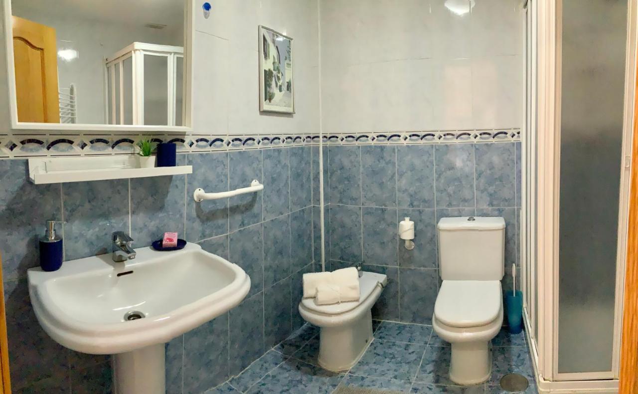 Apartamento De 2 Dormitorios, Gran Terraza, Vistas Al Mar Cerca Playa Carvajal Benalmádena Buitenkant foto